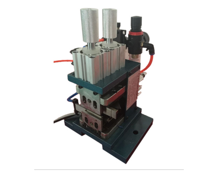 DW-4F+T剝線扭線機(jī) DW-4F+T剝線扭線機(jī)