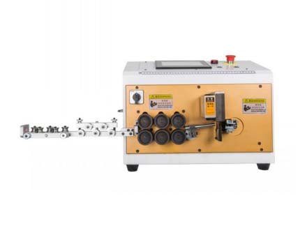 DW-880Z全自動剝線折彎機(jī)(16平方) DW-880Z全自動剝線折彎機(jī)(16平方)